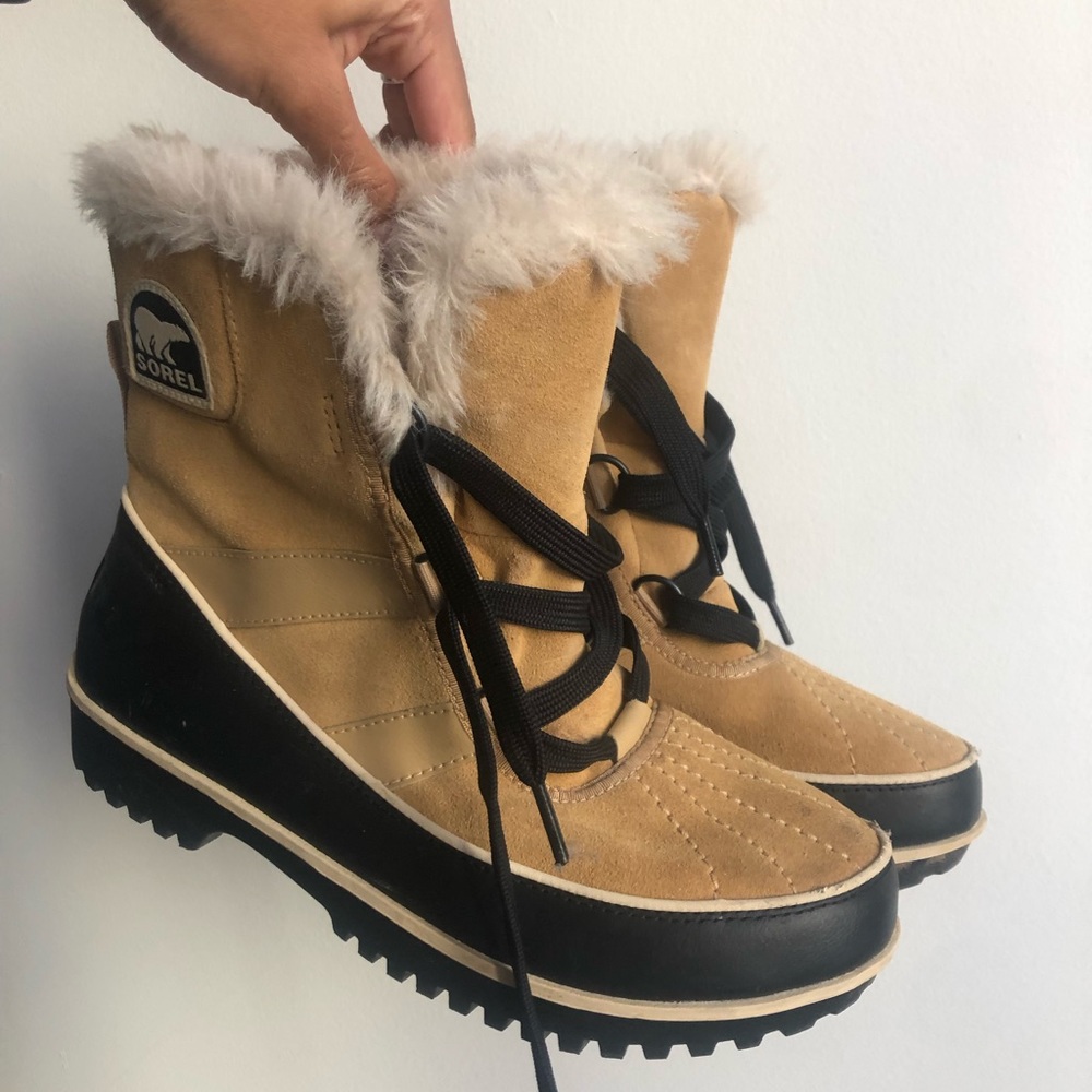 Sorel Winter Boots (Tivoli II Suede Boot)